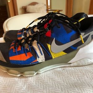Nike KD 8 all star size 11, lightly used. No box.